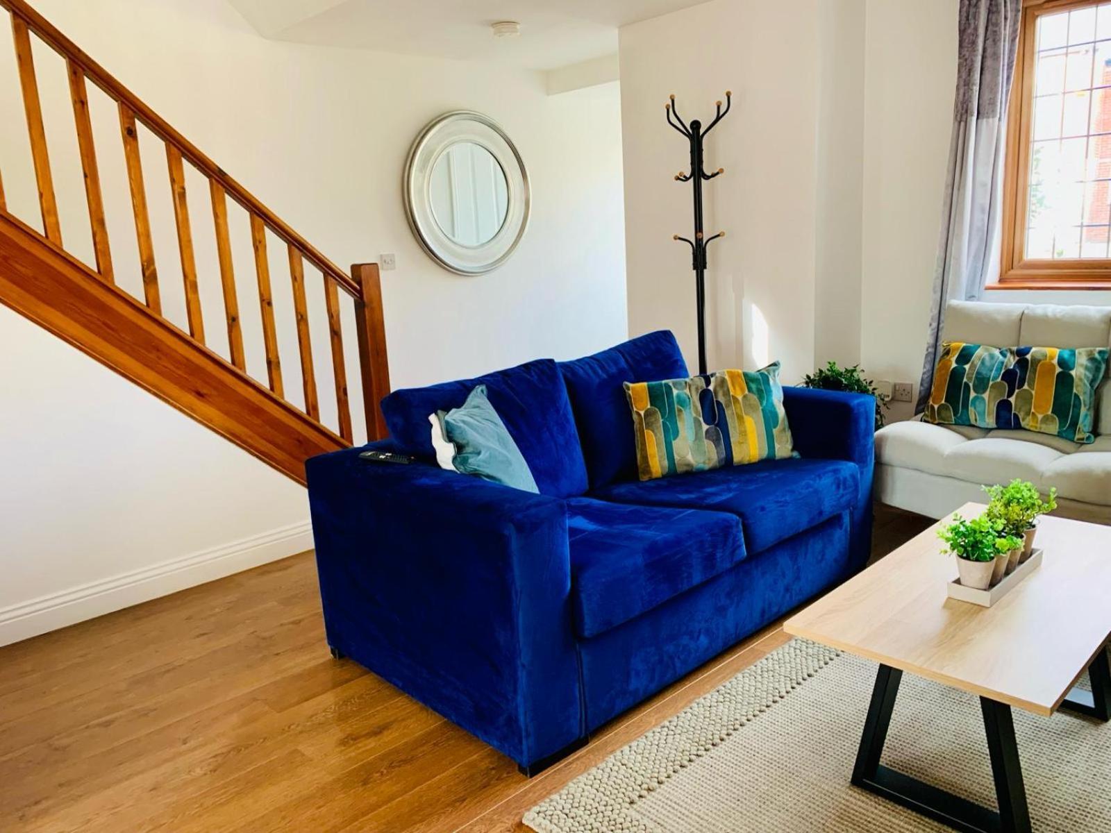 3Br House Ossett-Wakefield, Free Parking 3 Cars Wi Fi Long Stays Exterior photo